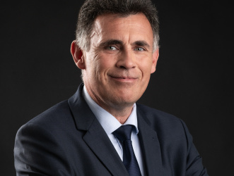 portrait de Yves DELAVIGNE