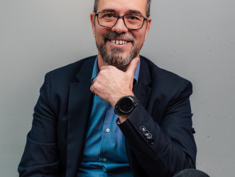 portrait de Luis PINA