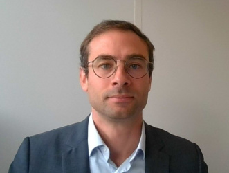 portrait de Etienne AVELINE